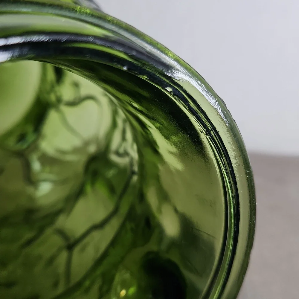 Vintage Green Glass Anchor Hocking Pitcher Rain Flower Daisy Textured 64 oz - Picture 5 of 5